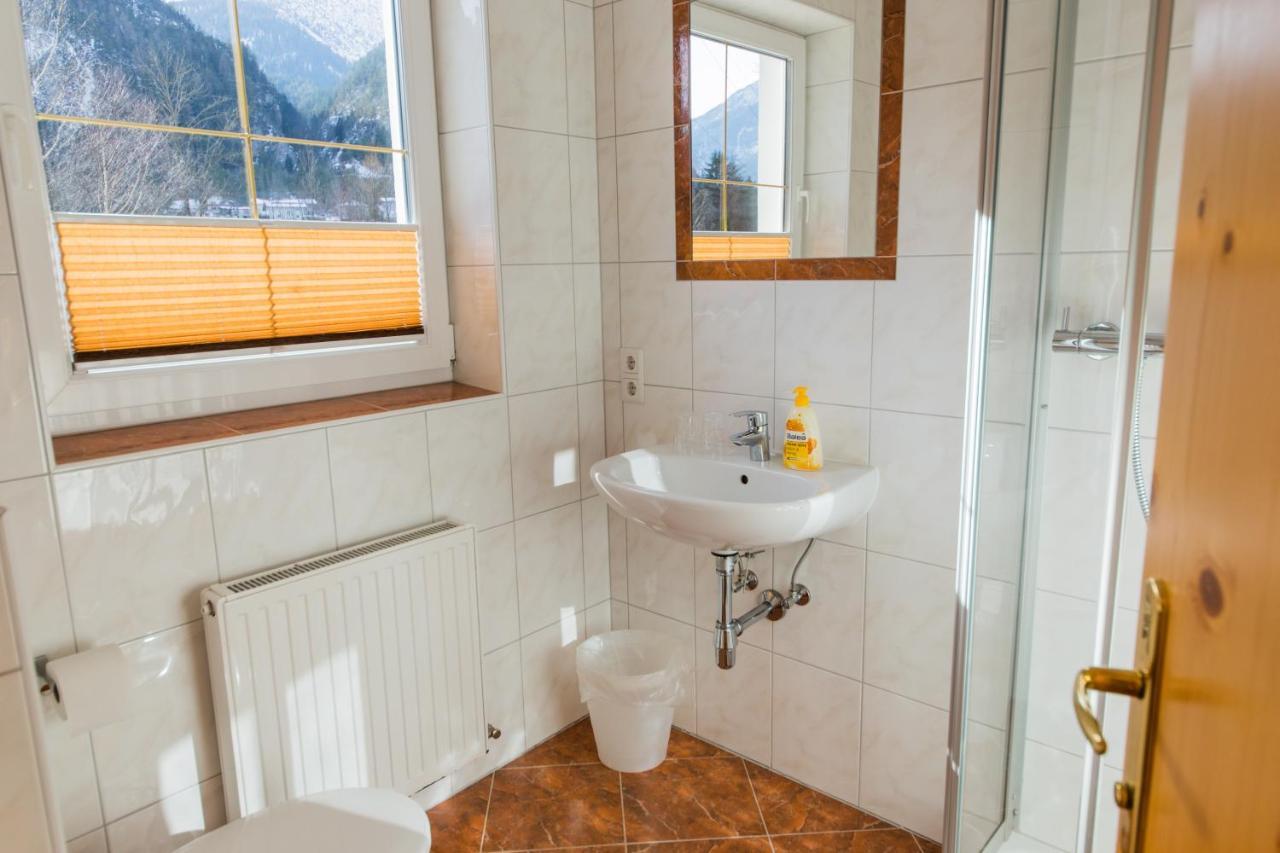 Gaestehaus Maria - Privatzimmer Nassereith Exterior photo
